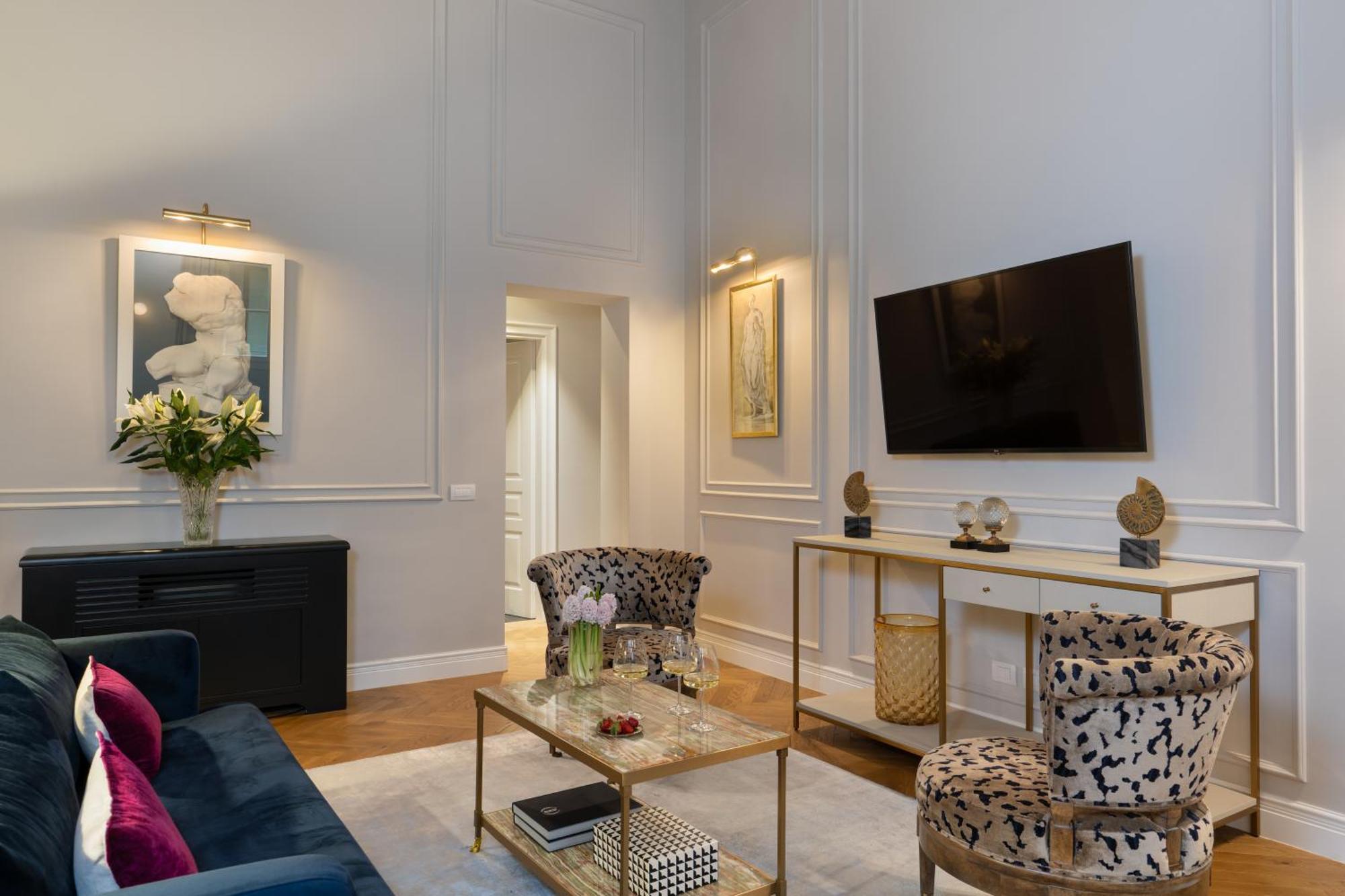 Palazzo Pazzi Vitali Luxury In Apartamento