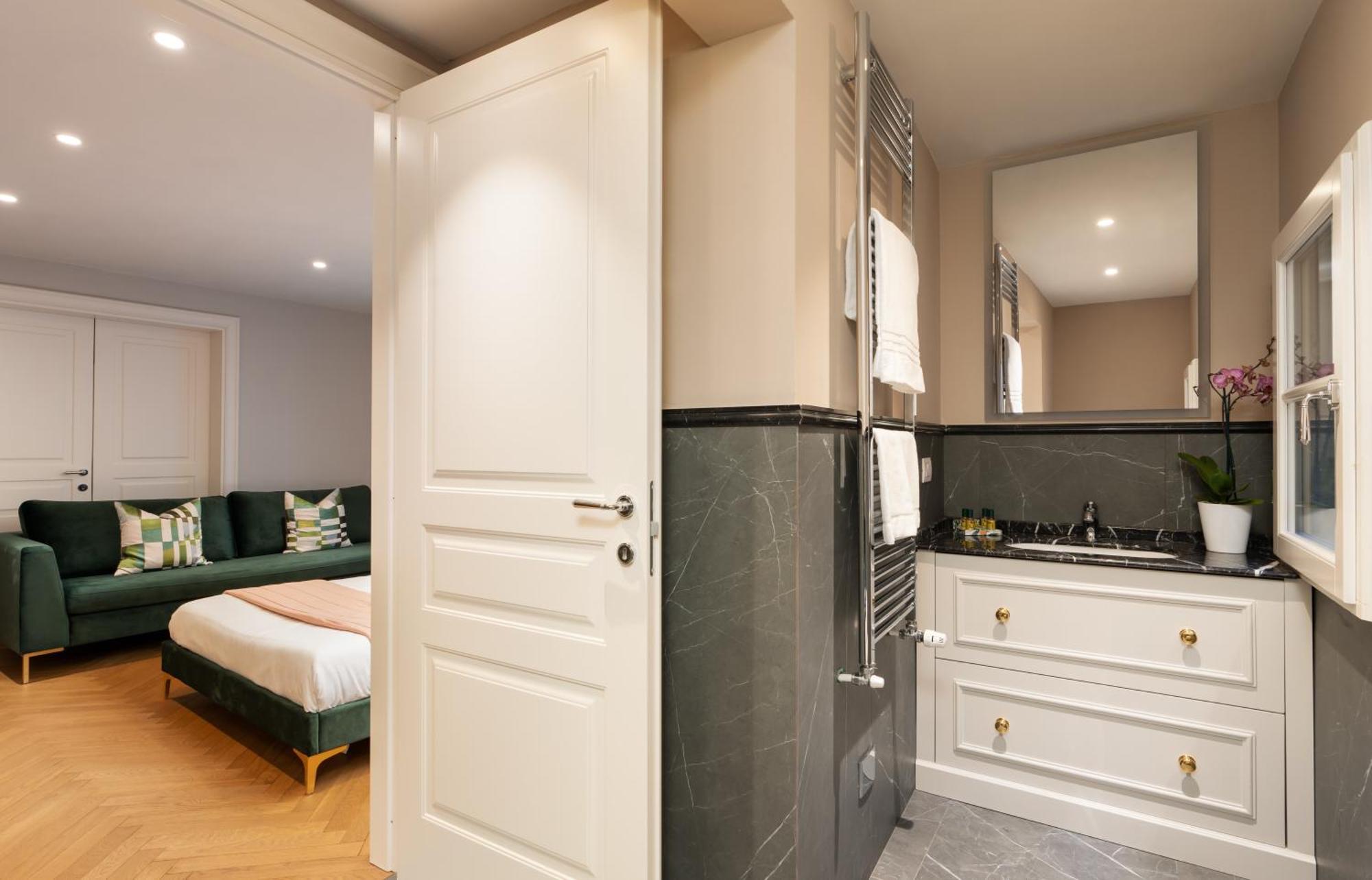 Apartamento Palazzo Pazzi Vitali Luxury In *