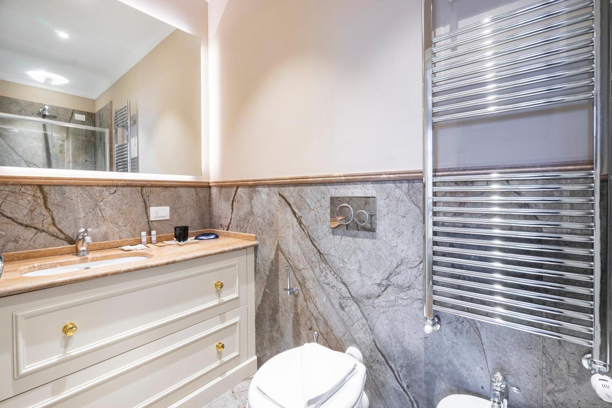 Palazzo Pazzi Vitali Luxury In *